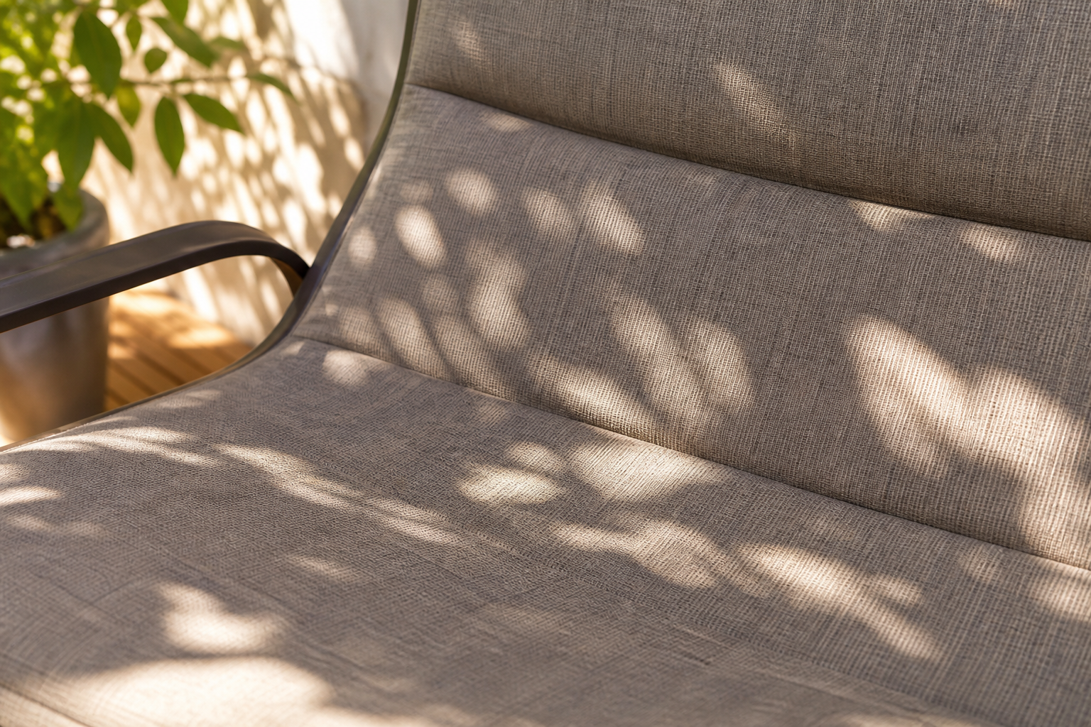 Loveseat Sling Comfort: 6 Ultimate Secrets for Relaxation 4 Loveseat Sling Comfort: Close-up of durable, breathable sling fabric on a patio loveseat.